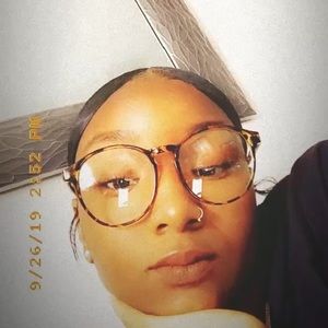 Meet your Posher, Kaylyn